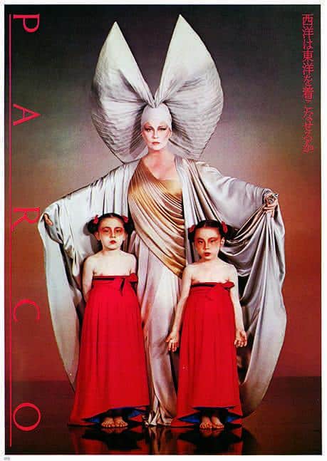 フェイ・ダナウェイ 1979年パルコ広告 クリエイティブディレクター/石岡瑛子 写真/操上和美 コスチューム/三宅一生 ヘアメイク/川邉サチコ 白塗りが気に入り、フェイ・ダナウェイからその後もオファーが。