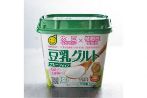 「豆乳グルト」400g 250円（マルサンアイ お客様相談室 0120-92-2503）