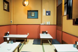 1階には小上がりの座敷も。