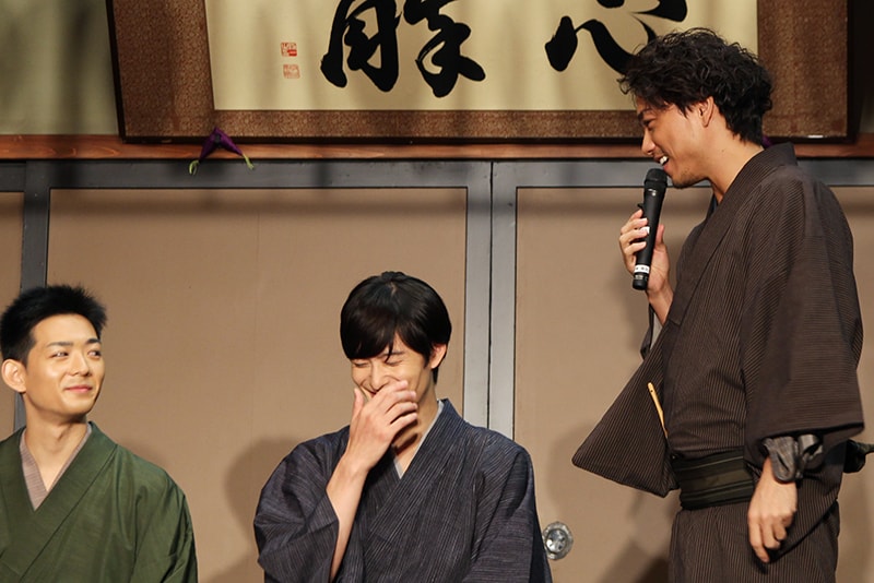 「心中できる作品に出合えた」竜星涼と山崎育三郎が落語の魅力に開花。