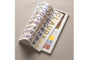 Louwrien Wijers 他 著『Claudy Jongstra（クラウディ・ヨングストラ）』、Irma Boom デザイン。オランダの最もすばらしい本コンクール2017入賞。