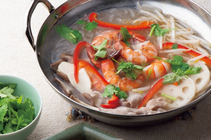 【えびのタイ風鍋・鶏スープ】川津幸子さんが教える、だしと具材が絶品の鍋。