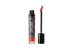 『マットシュプリアM OR 02』（3,200円）ⒸMaison Kitunē for shu uemura