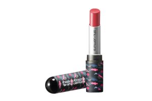 『ルージュアンリミテッドマット M PK 383』(3,200円) ⒸMaison Kitunē for shu uemura