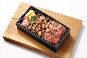 「ノダニク」博多和牛赤身ステーキ＆焼肉弁当（2,268円）