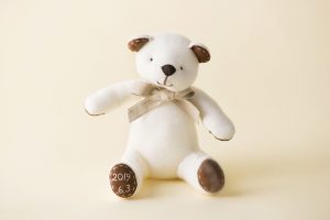 【買ってよかったもの】ふわふわぷにぷに！「マイカシミヤ」のテディベアを、誕生祝いの贈り物に。