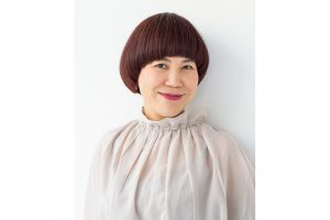 美白シートマスクやクリームパックを使った山本浩未さん流蒸しタオル美容。