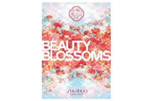 「BEAUTY BLOSSOMS」をテーマにした『SHISEIDO』ホリデーコレクション。