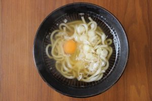 あえて粗食にこだわっている、みたいな演出が可能（？）