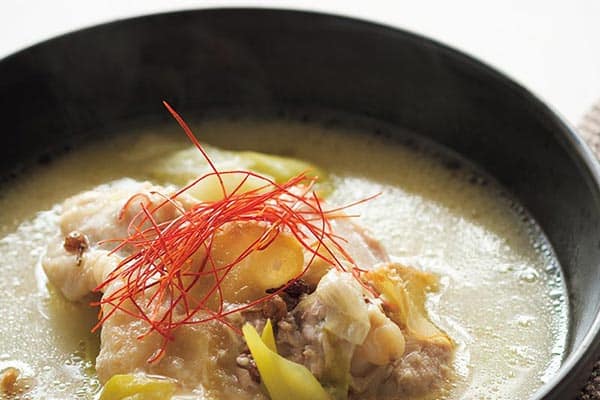 井澤由美子さんのレシピで作る、濃厚サムゲタン。