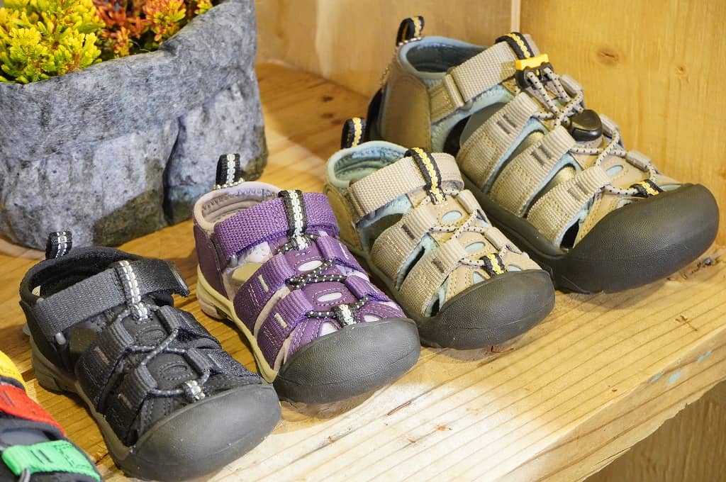 地球に優しい「UNEEK」の最新作スニーカーが登場！「KEEN」20SS展示会