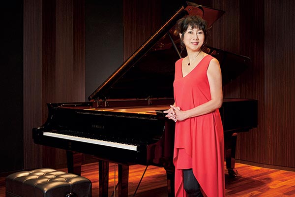 よろこびも悲しみも彩り豊かに描くピアノ。ピアニスト、国府弘子さんの新作『ピアノ・パーティ』。
