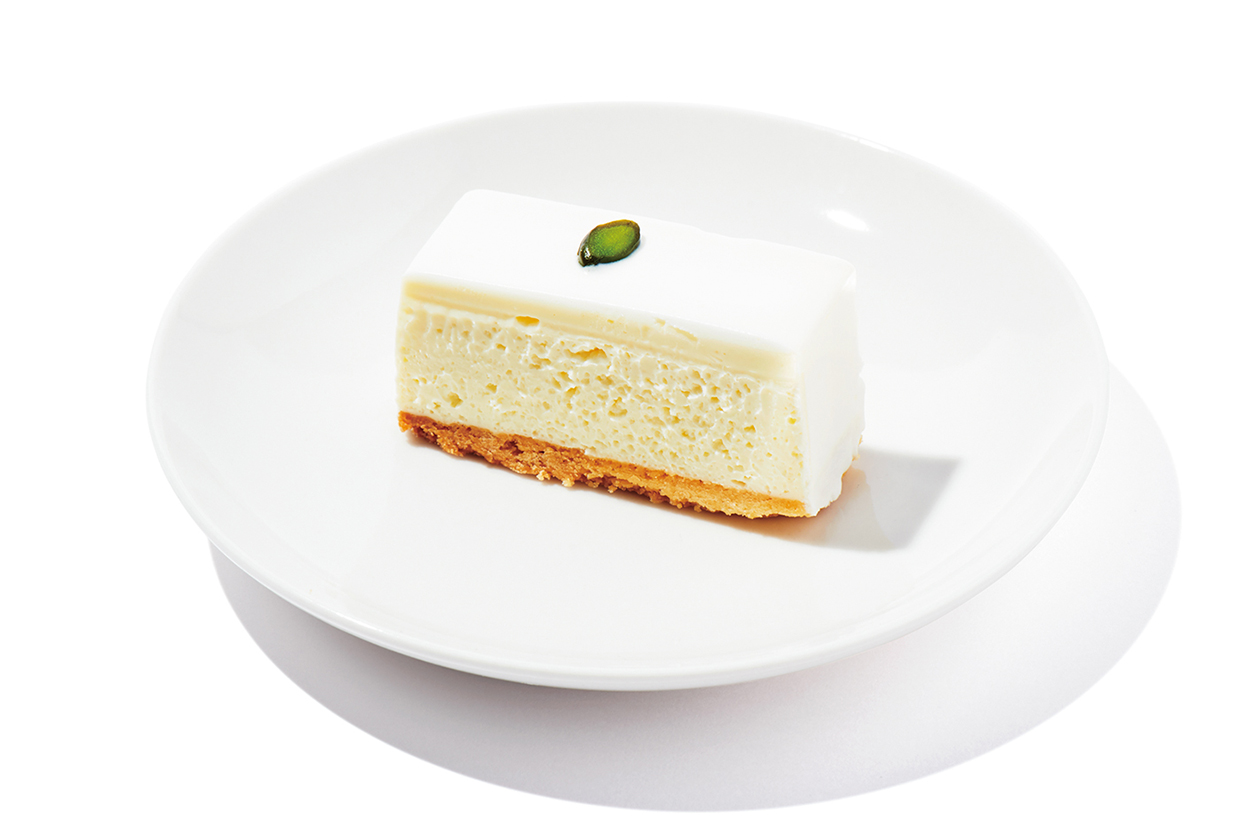ヘア&メイクアップアーティストの倉田正樹さんが手みやげに推薦！しろたえのレアチーズケーキ