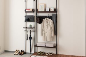 ※プレゼントは左のセットのみです。パンチングボードのフック、ボックスはプレゼントに含みません。