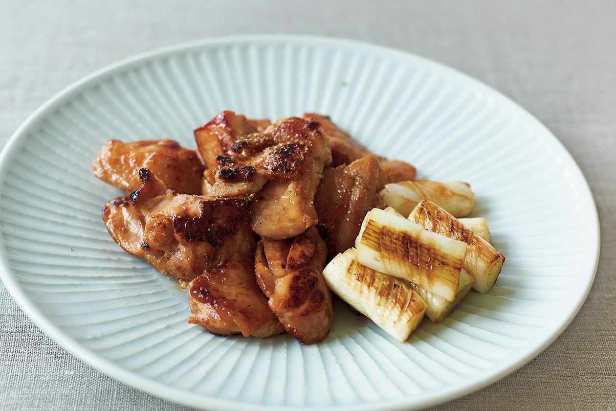 しょうゆの上品な味わい、鶏肉とねぎの幽庵焼き【川津幸子さんのレシピ】。