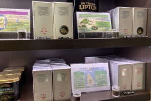 ここでしか買えないクオリティシーズンティーの茶葉。