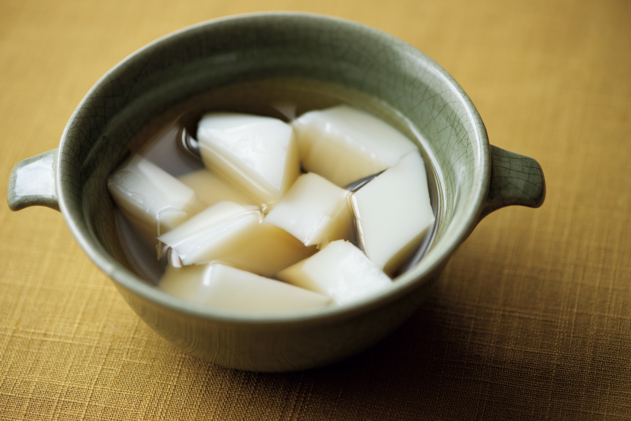 もちもち杏仁豆腐 若山曜子さんの中華のおやつレシピ レシピとグルメ クロワッサン オンライン