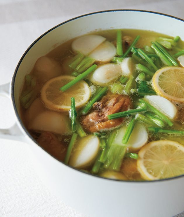 スープや副菜など、かぶが主役の4つのレシピ記事まとめ。