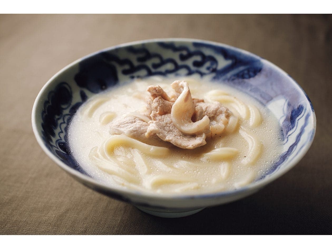 冷凍うどんを美味しい一皿にする、4つのレシピ記事まとめ。