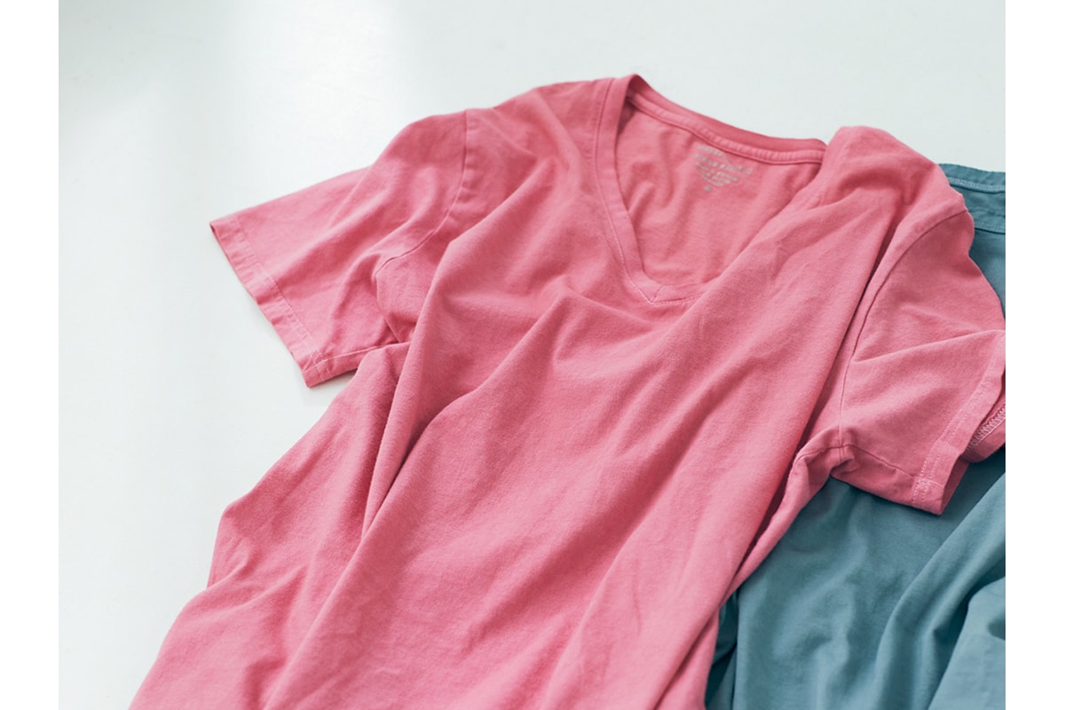 自宅で簡単にできる「草木染め」でTシャツを蘇らせる。