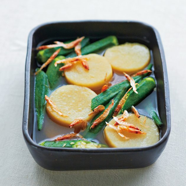 オクラの旬がやってきた！ 汁物からおつまみまで4つのレシピ記事まとめ。