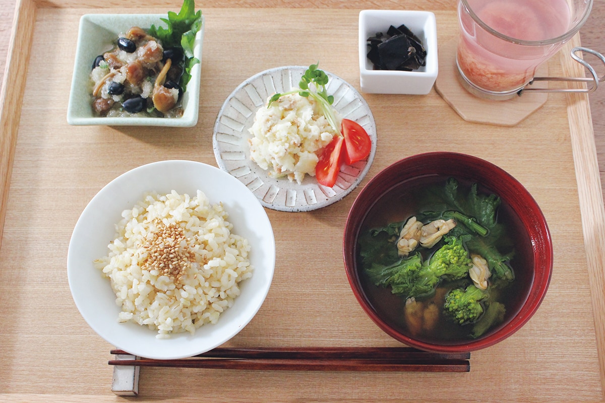 毎食の蒸し大豆や大豆ミートの食事で快調＆快腸です。