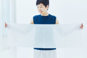 サイズは約32×110cm。手ぬぐいより20cmほど長くなっています。