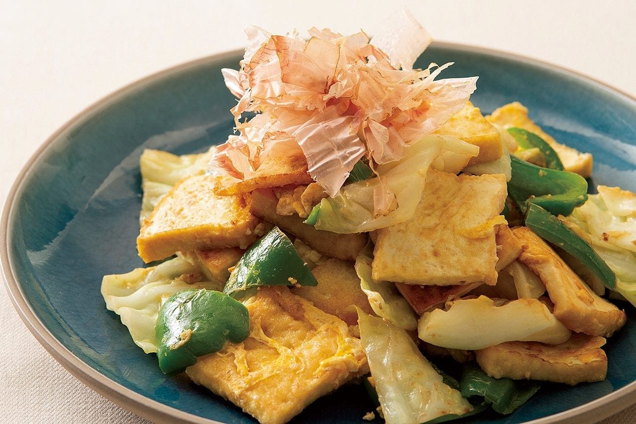 肉の代わりにもカサ増しにもなる、厚揚げを使った4つのレシピ記事まとめ。