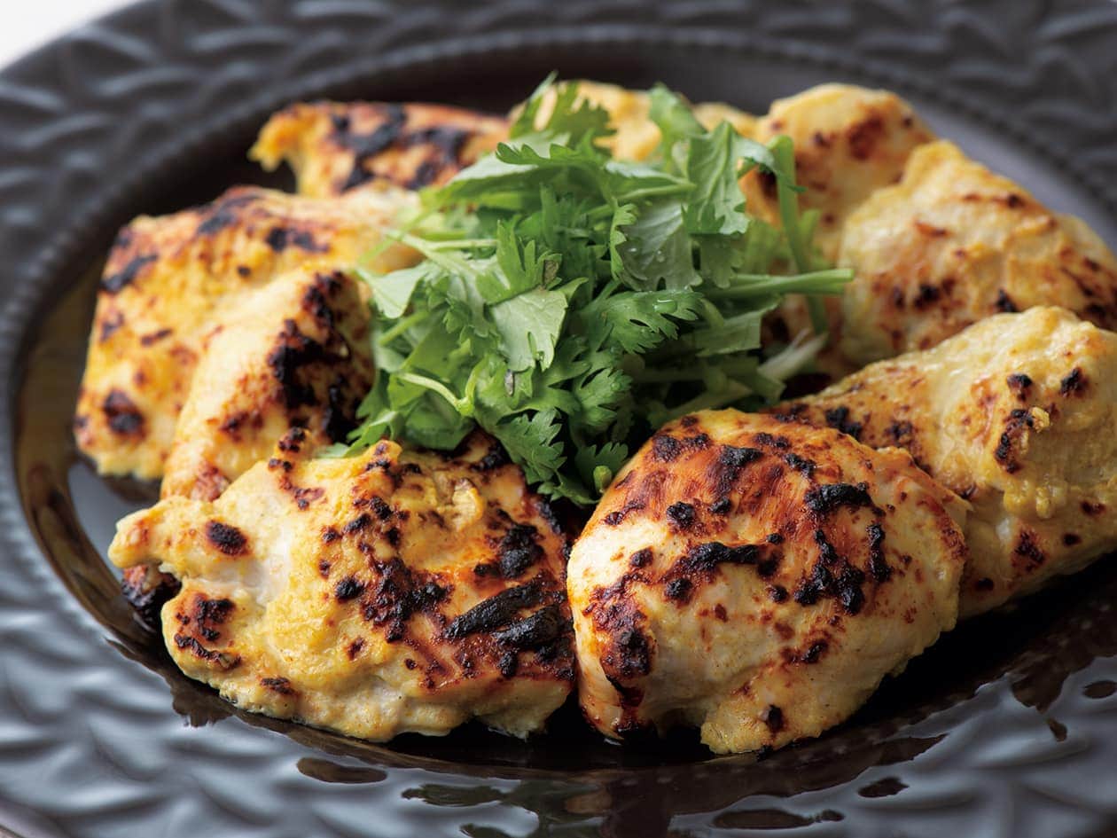 メイン料理からおやつまで、4つのヨーグルト活用レシピ記事まとめ。