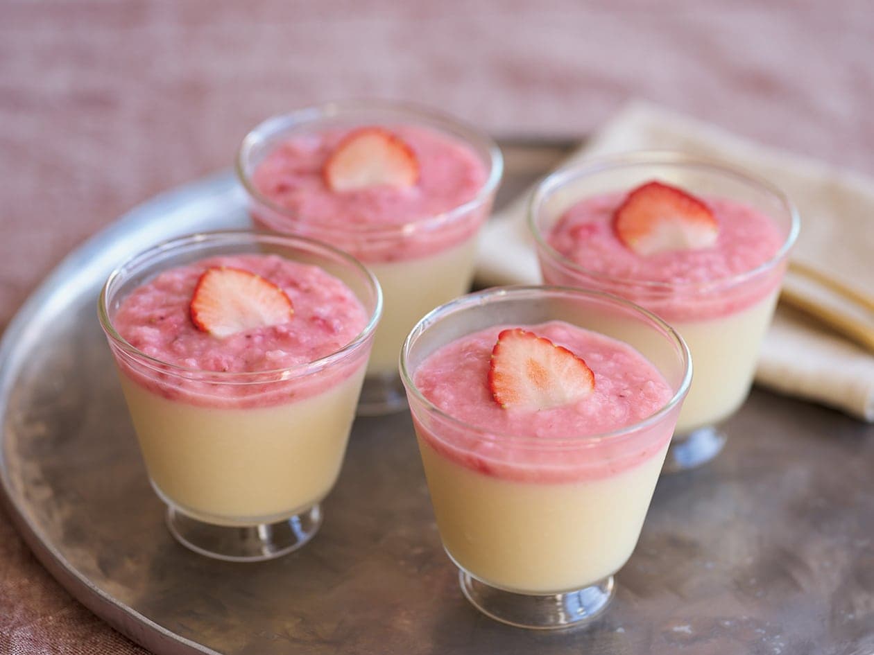 甘酒の自然な甘味を活かした3つの健康プリンレシピ記事まとめ。