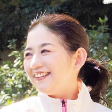 関根麻里