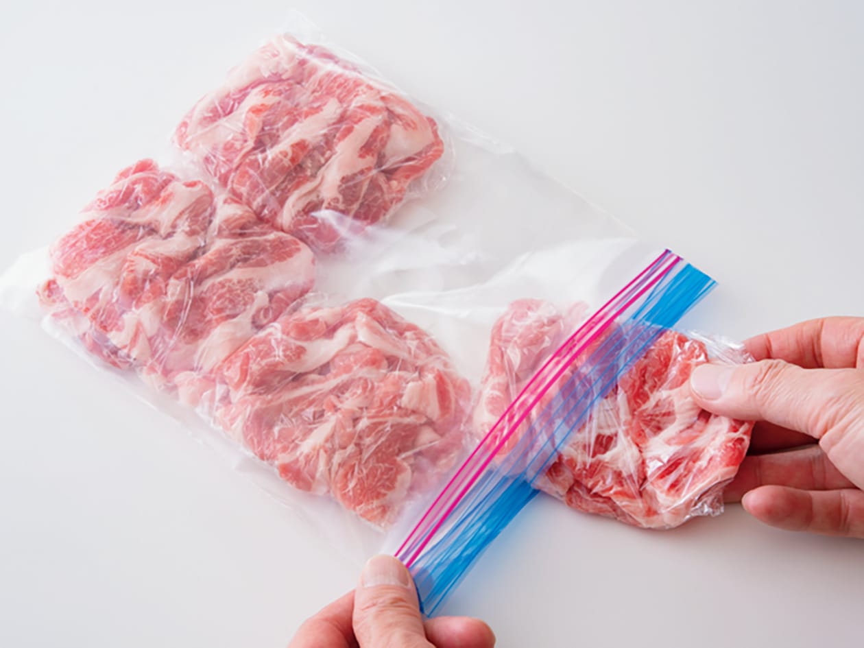 鶏むね、豚切り落とし…安売り肉の冷凍＆活用術。