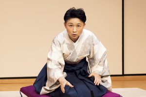 今年の5月、国立演芸場での独演会『落語坐こみち堂Ⅺ』のひとコマ。3席目の演目は「女版 不動坊」。古典落語の女性版だった。