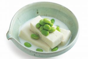 枝豆と高野豆腐のミルクだし煮