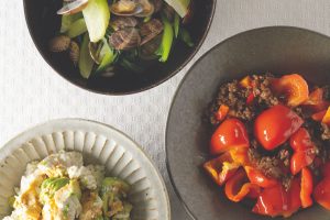 9月24日発売の『クロワッサン』最新号は「がんばらない料理のコツ。」