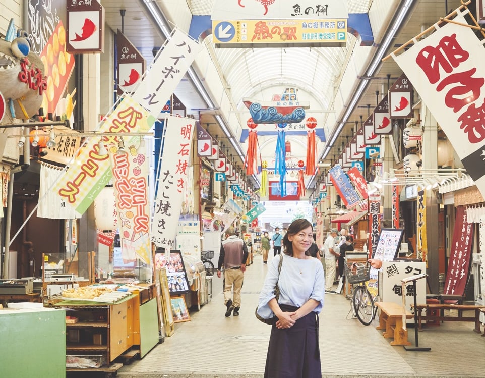 上田淳子さんと行くお魚天国の町・明石。「魚の棚商店街」でお土産探し。