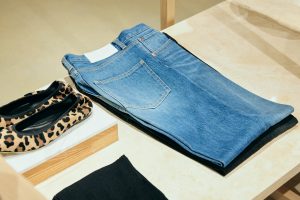 服や小物…今の東京を感じる３つのショップをファッションスタイリストがご案内。