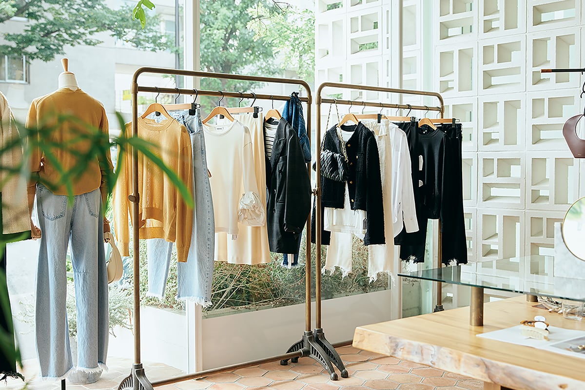 服や小物…今の東京を感じる３つのショップをファッションスタイリストがご案内。