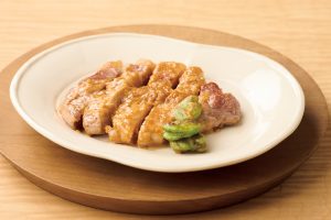 そら豆と豚テキの酒粕焼き【京名物で作る惣菜レシピ】