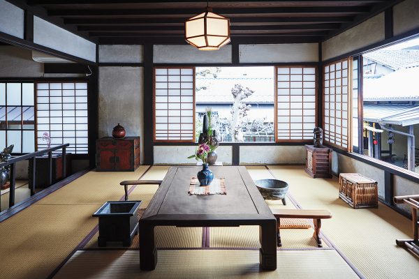 民藝に日本画、現代美術…個性的な建築やアートに心奪われる、京都での美的体験をここで。
