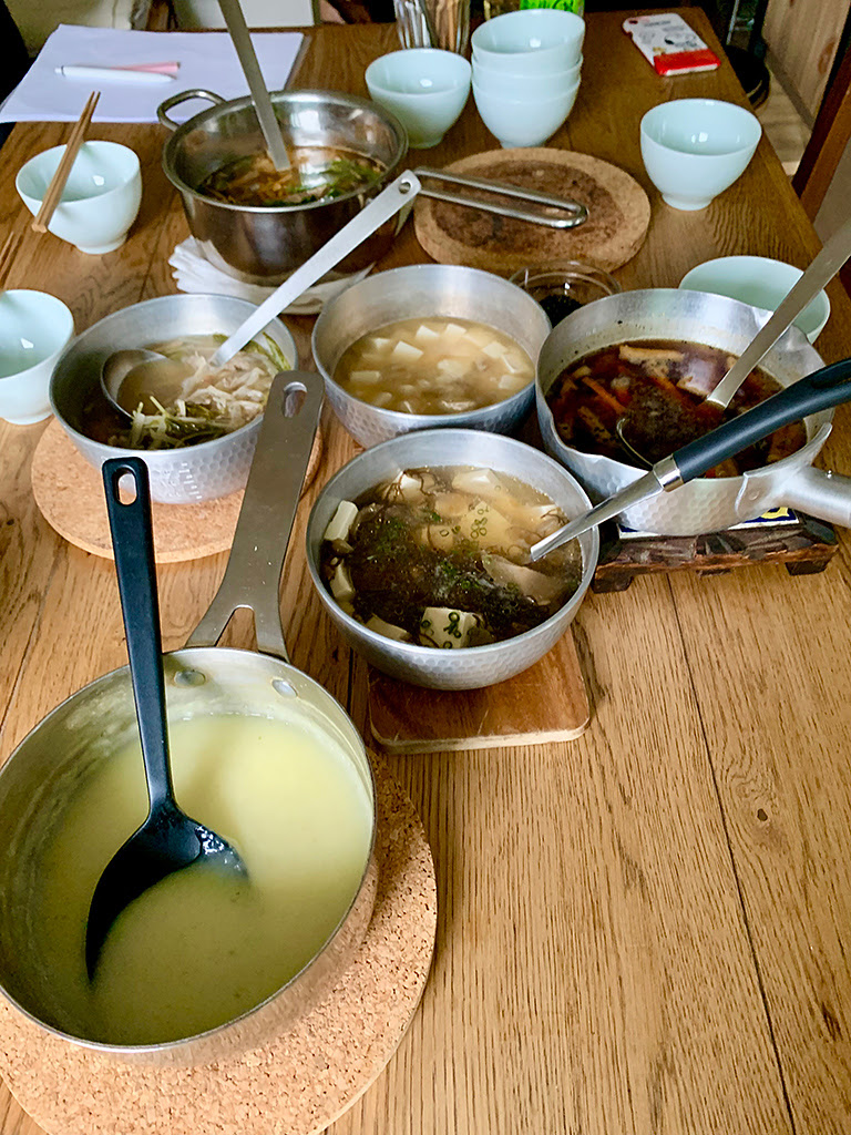 お腹いっぱい、罪悪感なし！ 美味しいスープで腸活を。【編集部こぼれ話】