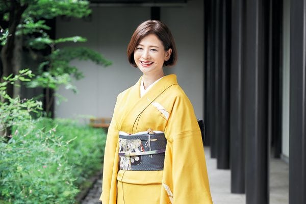 「訪問着ほど仰々しくならず、控えめな付け下げが好き」、バッグ作家・安本秀子さんの着物の時間。