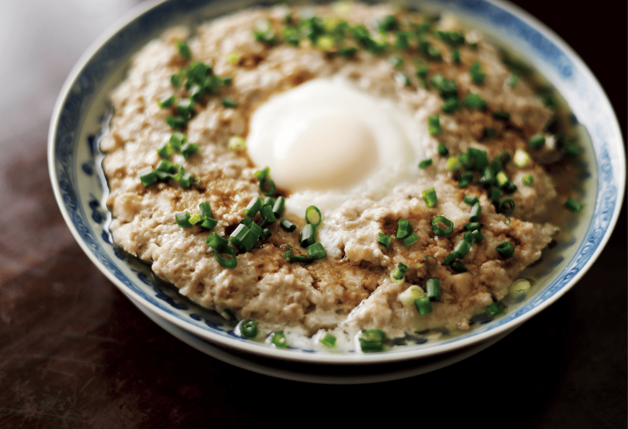 11月10日発売の『クロワッサン』最新号は「料理家10人と考えた ひき肉