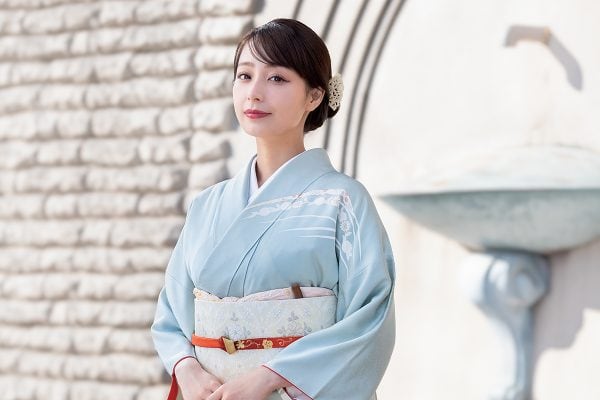 「受け継いだ着物を着ると元気になり、守られていると感じます。」フリーアナウンサー、俳優・宇垣美里さんの着物の時間。