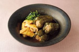 ピーマン丸ごと肉詰めと揚げの煮浸し【高山かづえさんのレシピ】