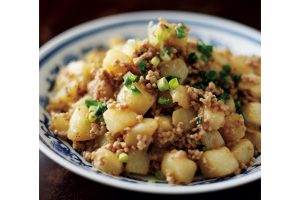 じゃがいもと豚ひき肉の炒め物、土豆炒肉末【酒徒さんのレシピ】