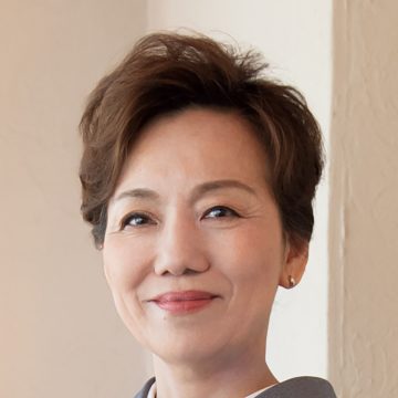 上田淳子