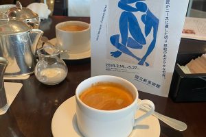 ホットのカフェラテも。