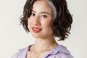 日本初のヘアサロン提携くせ毛アドバイザーとして活動している、毛髪診断士のYukariさん。くせを生かすヘアセットとは？