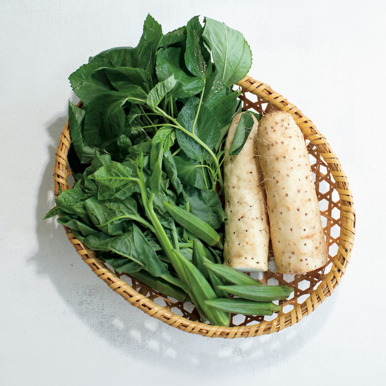 8月9日発売の『クロワッサン』最新号は「疲れが吹き飛ぶ 夏野菜の底力